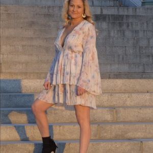 Medium dress. Like new.